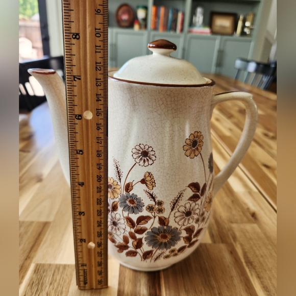 1970s Vintage Stoneware Floral Teapot - Made in Japan - Picture 7 of 8